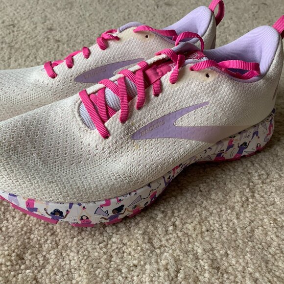 Brooks x Dicks Sporting Goods Revel 4 Running Shoes, Ivory, size 9.5 NWOB - Picture 1 of 8